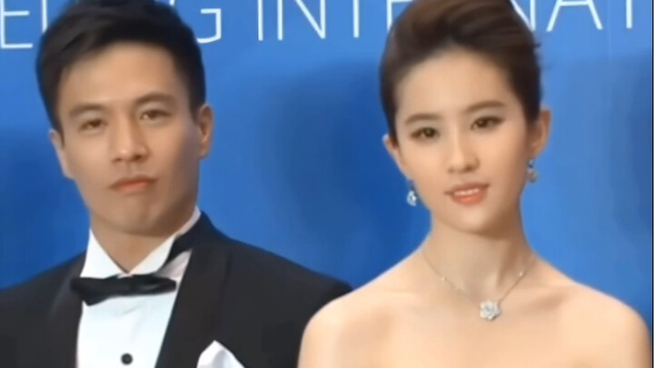 【หลิวอี้เฟย】อันจื้อเจี๋ยก็หล่อมาก ซีซีก็สวยสุดๆ! ช่วงสัมภาษณ์นี้ หนุ่มหล่อสาวสวยเต็มตาจนตาแทบระเบิดเ