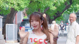 ฉันได้พบกับคนแปลกหน้าที่น่ารักคนหนึ่งขณะกำลังอัดรายการ Russian Roulette ในหูท่งปักกิ่ง