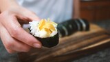 ซูชิไข่หวาน อยู่บ้าน ทำกินเองง่ายๆและอร่อยด้วย(ENGSUB) tamakoyaki sushi