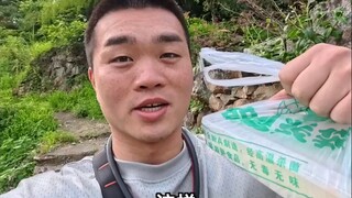 没想到各位投的币，会给山村阿公带来久违的温暖