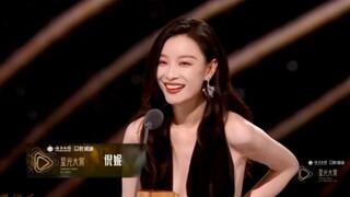 【ني ني】يا إلهي! ني ني ترد علنًا مما أثار صراخًا جنونيًا من الجمهور