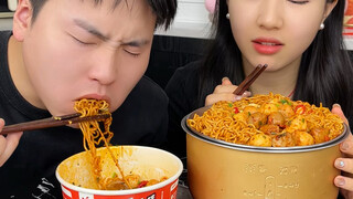 #Mie Campur Hot Pot Mala Terlalu Curiga Juga Bukan Hal Baik #Makanan Instan #Nikmati Musim Gugur Ber