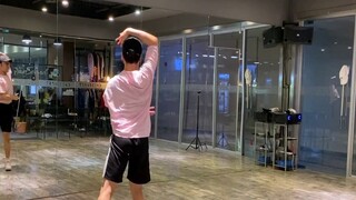 【Bai Xiaobai】《Flower Rain Falling》Chinese Style Jazz Choreography Mirror Practice Room