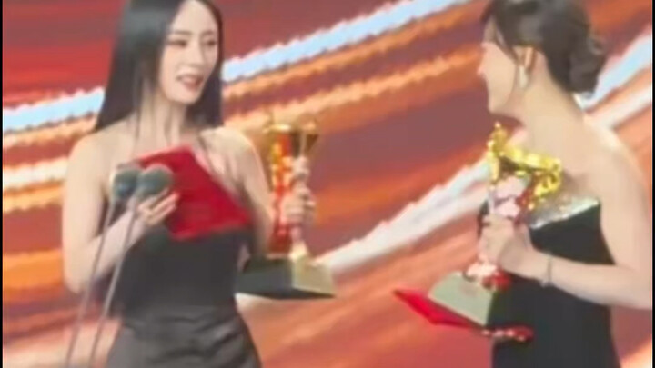 Saya menerima ketika Sun Li dan Yang Mi meraih gelar Aktris Terbaik