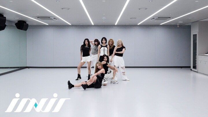 【วันเกิดของเรา】 การซ้อมเต้นเพลง “SQUEEZY”