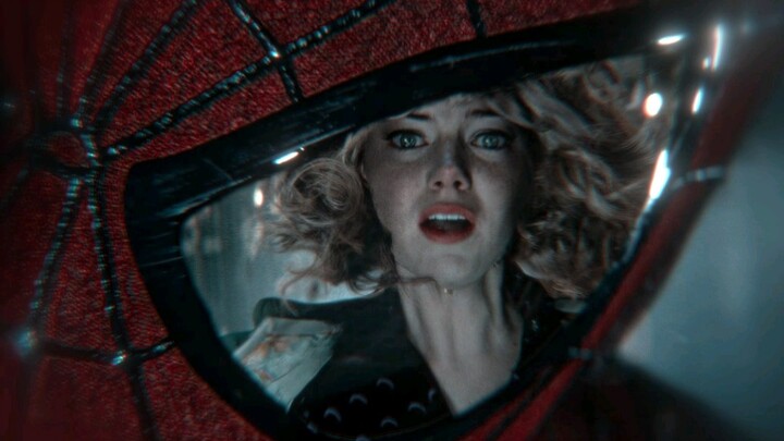 Lonceng menara tinggi kembali berdentang, apakah kamu masih bisa mendengarnya?