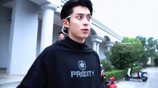Wang Hedi โพสต์วิดีโอบล็อกการออกกำลังกายและฟิตเนสวันชาติเป็นเวลา 7 วัน