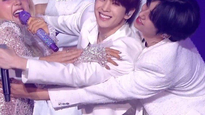 BADA + CRAVITY’s “Mad” Stage at the Song Festival Grand Celebration