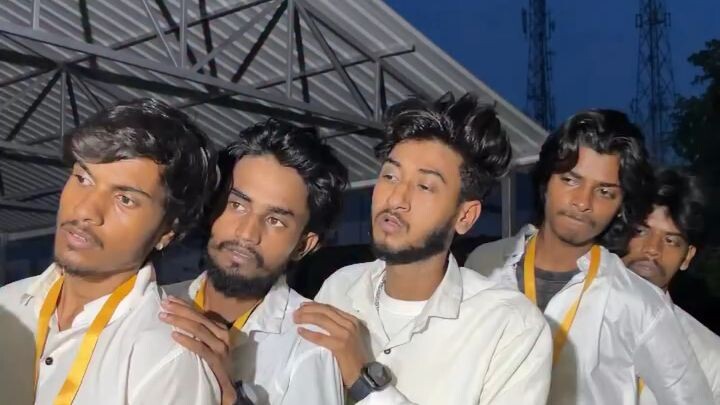 bro is very chalak 😂