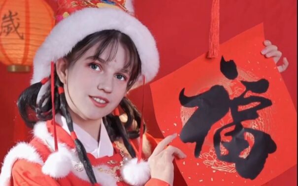 Trump and Biden are wishing everyone a Happy New Year (lol)