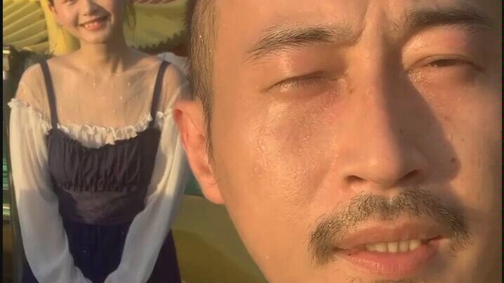 ช่วงนี้อากาศร้อนจริงๆ คุณลุงใจดีสุดๆ ทนแดดจัดๆ มาสอนถ่ายรูปกันเลย