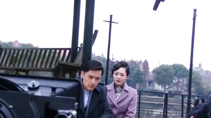 ยิ้มทุกวัน ลุงหูช่างอารมณ์ดี มีเสน่ห์ และหล่อเหลาจริงๆเลยนะ