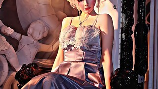 Elf in the Gray Gown