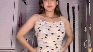 PERHATIAN, video ini dapat membuat anda mimisan 😂