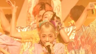 小   学   生   唱   跳