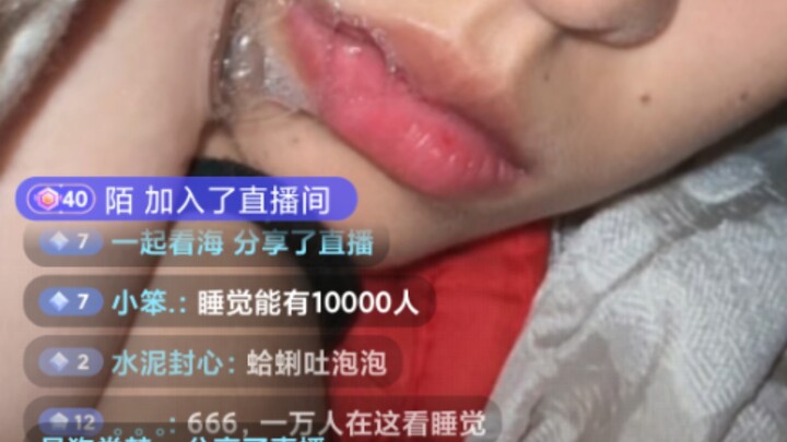 Túi chính đã tỉnh rồi, phải tìm khe hở mà chui vào thôi 😂