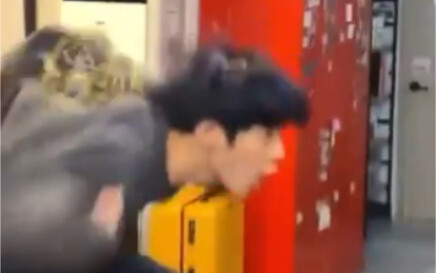 【بارك جاي تشان】ربما أصبح الطفل مجنونًا - هذا بالتأكيد جاي تشان بقرنيه الذي لم تره من قبل