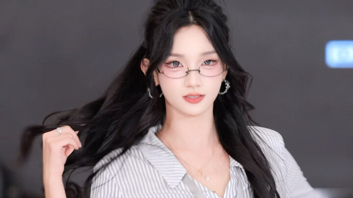 Atas bawah dengan pembukaan yang otoritatif | exid-updown atas bawah
