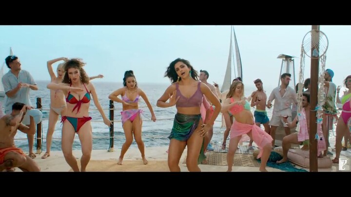 Besharam Rang Song _ Pathaan _ Shah Rukh Khan, Deepika Padukone _ Vishal & Sheyk