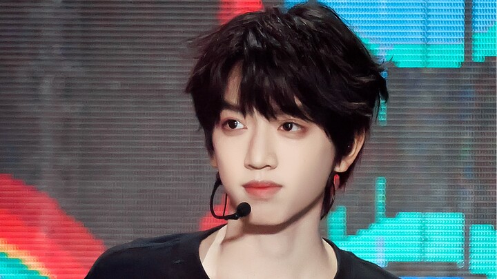 [Trương Quý Nguyên] Cảnh quay trực tiếp của chàng trai nhảy đường phố, chàng trai đang ở đỉnh cao nă