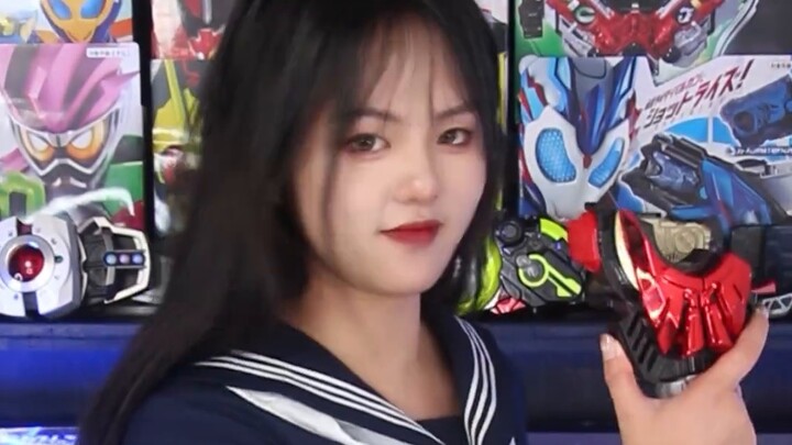 Ai không biết biến thành cáo Bắc Cực? Bạn sẽ làm vậy chứ?