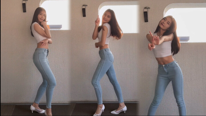 I admit my figure is absolutely amazing!! Plus, I'm smart, hardworking, and super cute! (New Year's 