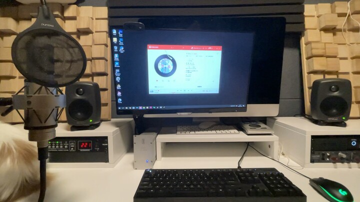 عرض مبسط جدًا لاستوديو التسجيل~ رغم أنني أشعر بأنني عرضته مائة مرة بالفعل