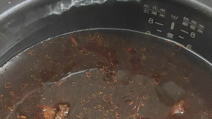 The streamer really slays it with the braised beef tendon 👍🏻