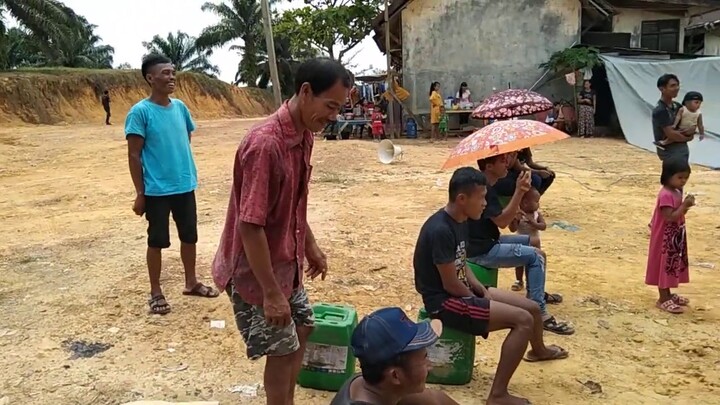 Panjat Pinang Lucu Anak Keci 17 agustus 2020