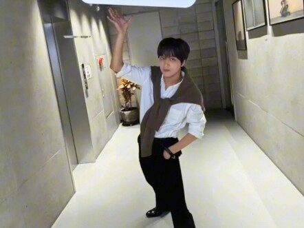 تعال المال، تعال المال (نسخة لي كايشان)