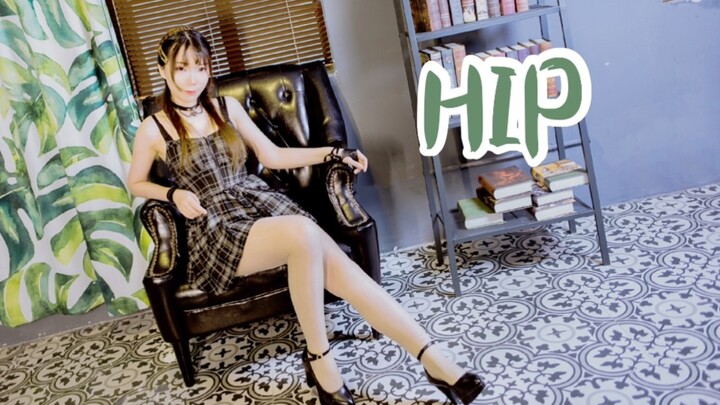 【加英子】Hip-Mamamoo (First try of cool Korean dance～)