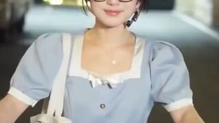 สาวนอนกับ CEO แล้วหนีทิ้งรองเท้าแก้วไว้