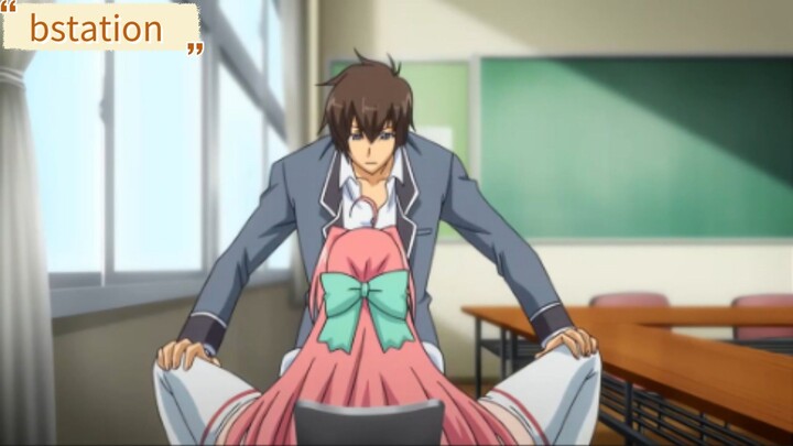 Lagi pelajaran malah main sama pacar di kelas