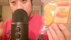 ASMR EATING SOUNDS - DRIED MANGO & FOLLOW THE FINGER