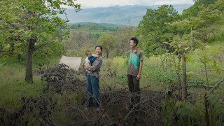一个海归白领住进山野，探索开放式两性关系