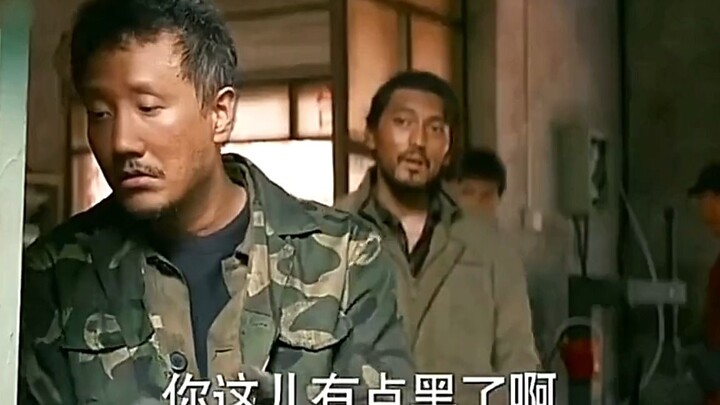 A shady mechanic tries to rip you off for car repairs—but two real-life bandits show up instead!