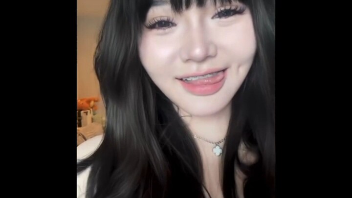 pengen di goyank kayak nya nii