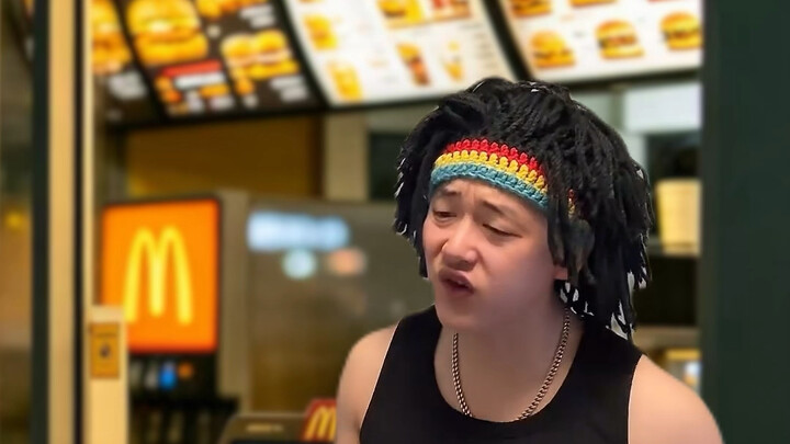 Drive-thru McDonald's ở nước ngoài