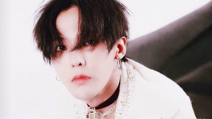 إليك دليلًا واضحًا على مدى قوة قدرة غونغ مينغ على التكيّف في المواقف المفاجئة!