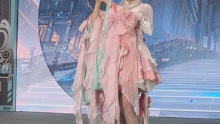 Kanno Hana Stage Dance