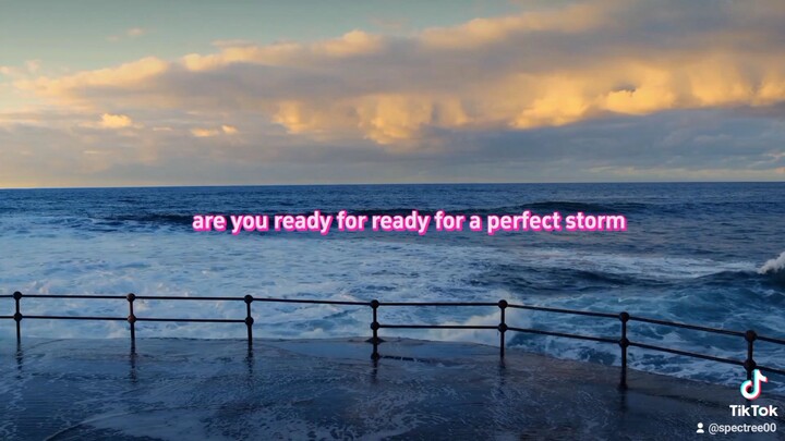 Katy Perry // Dark Horse ft. Juicy J