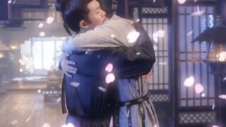 There was a hug during the reunion! You are so wronged, so what's wrong with a hug! I must hug you! 