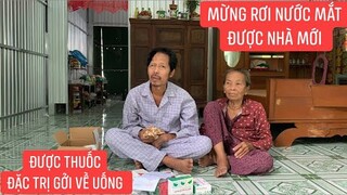 Bàn giao nhà cho bà Ba và anh Nê còn nửa hộp sọ.