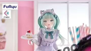 New Hatsune Miku figures!