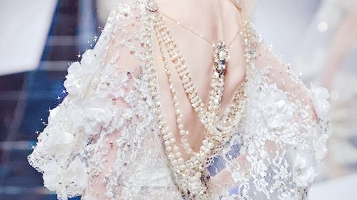 Yang kamu inginkan itu gaun pengantin, atau pernikahan? Tak semua wanita mendambakan gaun pengantin 