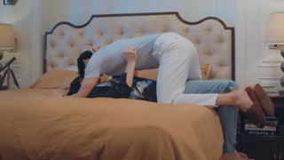 ทำให้กูเป็นของมึงนะ