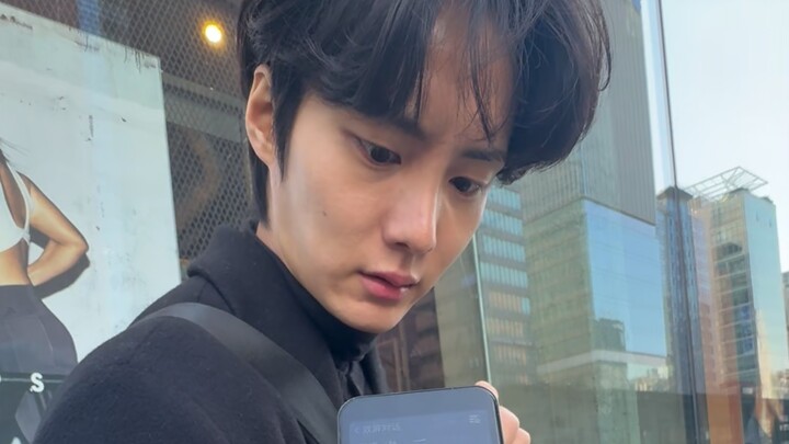 What happens when you can’t speak Korean and ask for directions in South Korea?