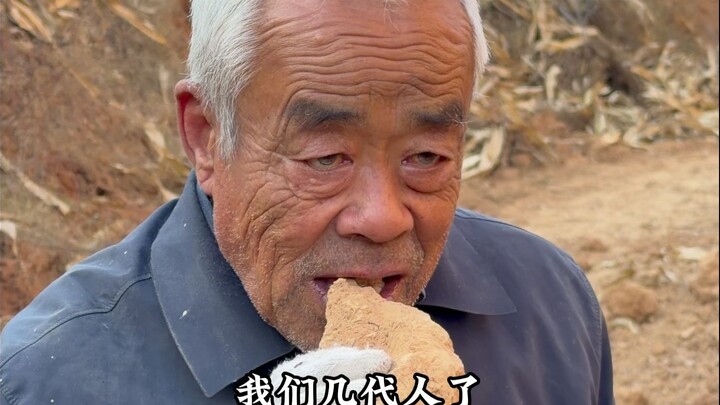 Shanxi Uncle Makes Fried Fingers—Digs Two Hills a Day, Only Uses the Middle Layer of Soil!