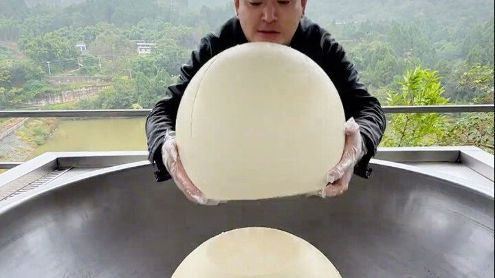 Smothered in beef tallow—does it remind you of candied hawthorns from your childhood?