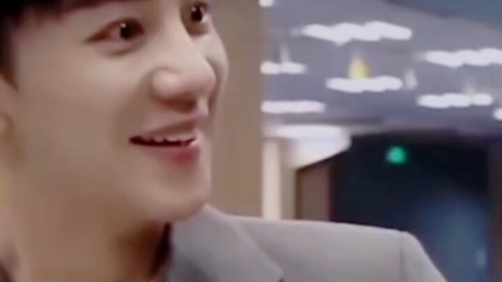 Guangguang was so scared that his pupils trembled hahaha